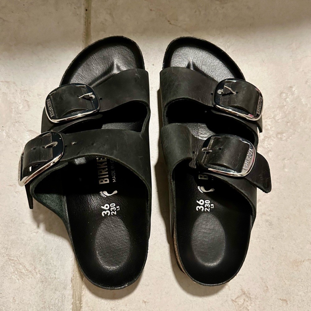 BIRKENSTOCK LEATHER SANDALS